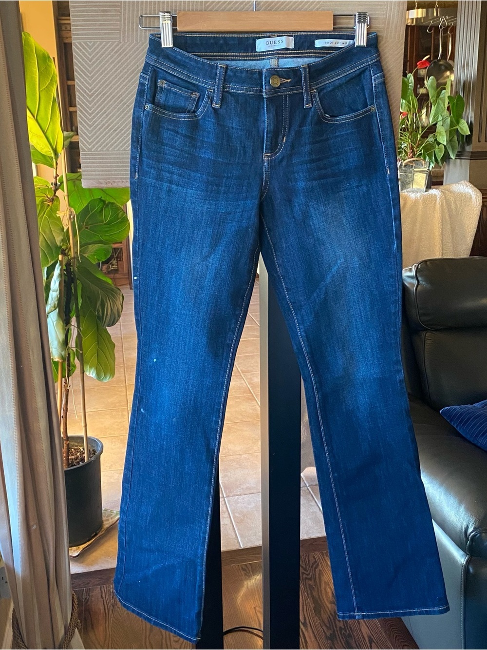 Guess Jeans Los Angeles 1981 Boot cut mid Stretch Blue Denim Women's Size 27